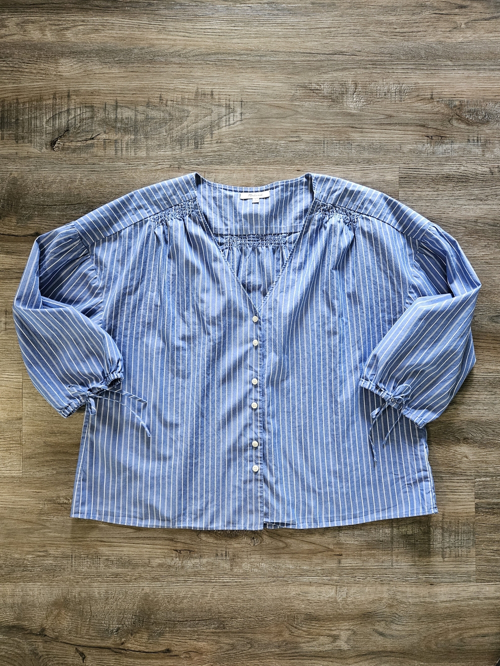 Madewell Morningview Cottagcore Blue & White Striped V Neck Tie Sleeve Blouse